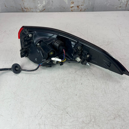 2020-2022 TOYOTA COROLLA REAR LEFT DRIVER OUTER TAIL LIGHT TAILLIGHT LAMP OEM