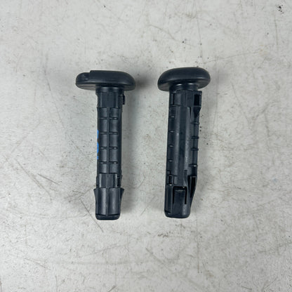 2013-2017 HONDA ACCORD SEDAN FRONT RIGHT SIDE SEAT HEADREST GUIDE BLACK OEM