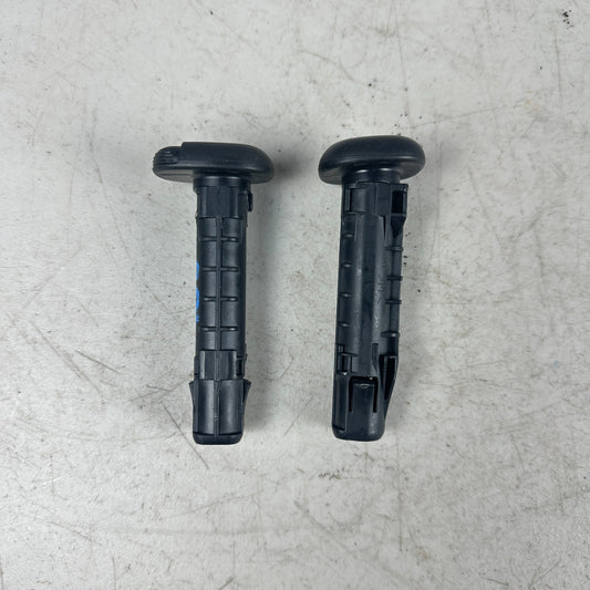 2013-2017 HONDA ACCORD SEDAN FRONT RIGHT SIDE SEAT HEADREST GUIDE BLACK OEM