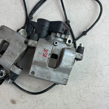 2015-2021 MERCEDES W205 C300 REAR LEFT & RIGHT BRAKE CALIPER W/O PADS PAIR OEM