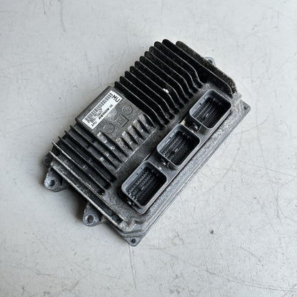 2015 Honda Accord Computer ECM Brainbox ECU OEM 37820- 5A1- L74 USED
