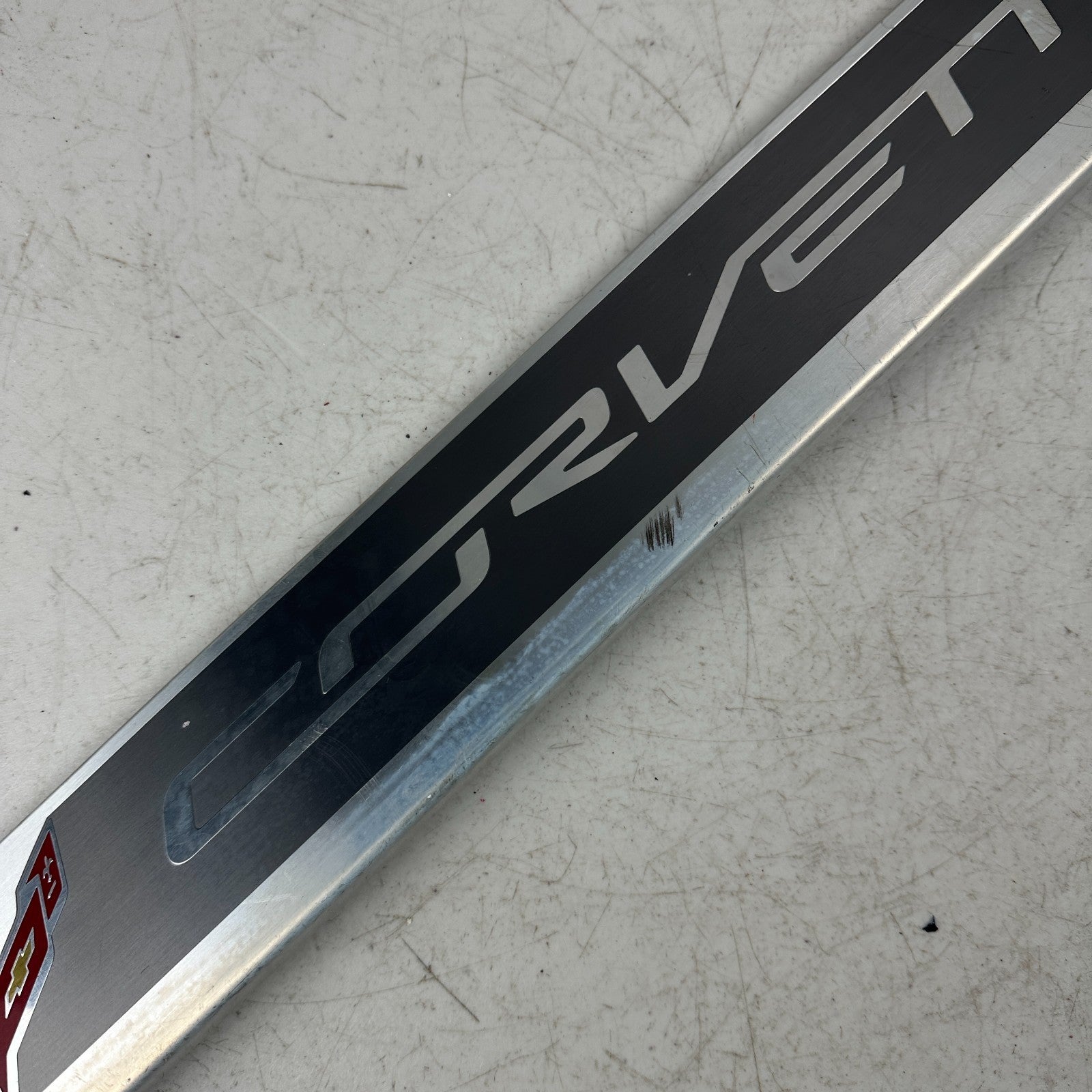 2014-2019 CHEVROLET CORVETTE C7 DOOR SILL SCUFF ENTRY PLATE TRIM 22789326 OEM