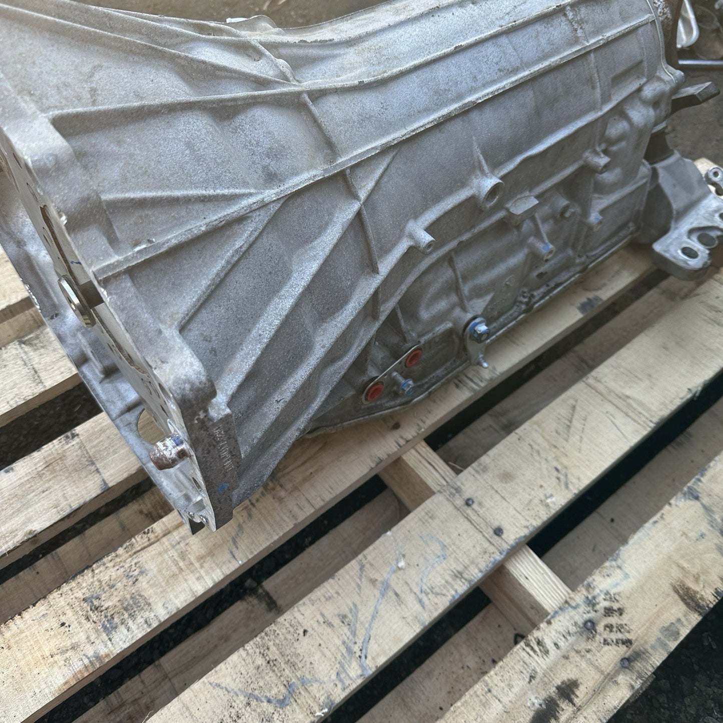 2018 Chevrolet Camaro Automatic Transmission Assembly OEM 6.2L RWD 30K Miles