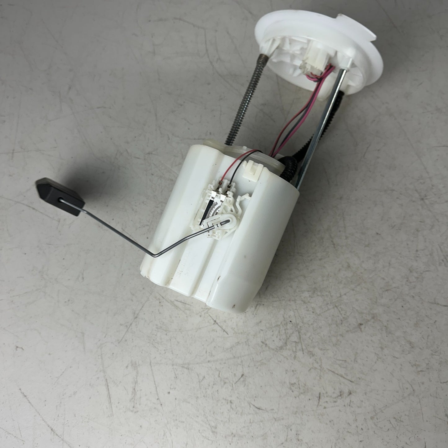 2023 - 2024 HONDA HR-V 2.0L ENGINE FUEL GAS TANK PUMP UNIT KA292100-7804 OEM