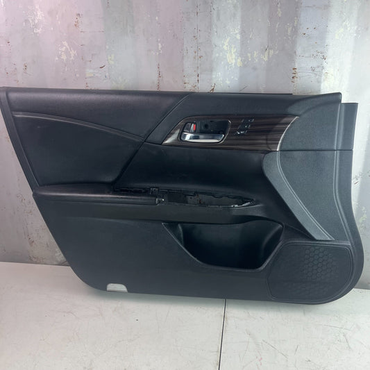 2013-2017 HONDA ACCORD FRONT LEFT DRIVER DOOR PANEL TRIM COVER 83550-T2A-A01 OEM
