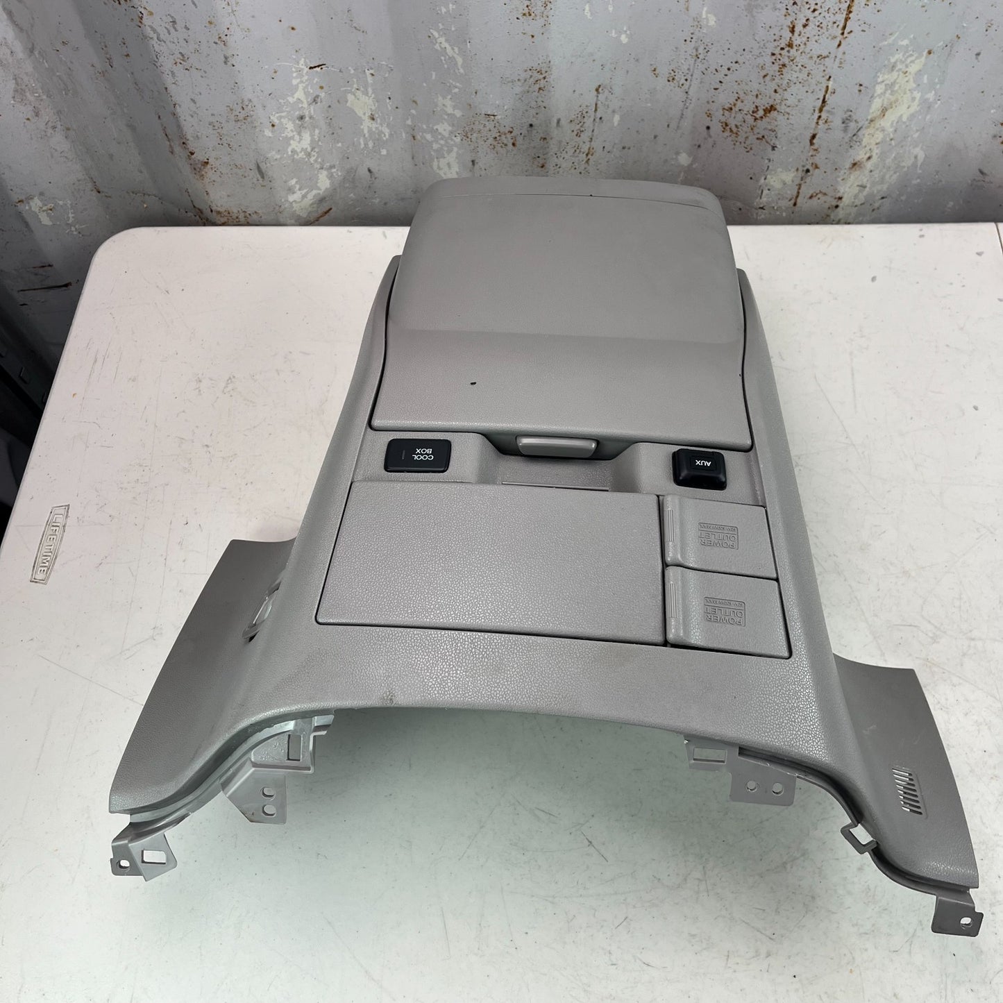 2011-2013 HONDA ODYSSEY FRONT LOWER CENTER DASH STORAGE BOX POWER OUTLET AASY