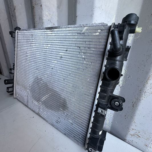 14-19 Chevrolet Corvette C7 Z06 Grand Sport engine Cooling Radiator OEM USED