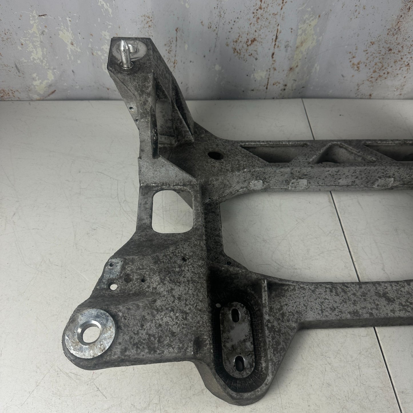 05-13 CORVETTE C6 REAR SUSPENSION ENGINE MOTOR CRADLE CROSSMEMBER SUBFRAME OEM