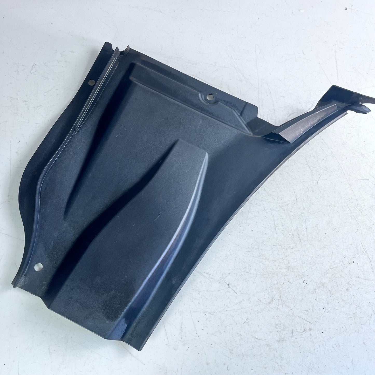 2010-2015 CHEVROLET CAMARO FRONT RIGHT PASSENGER WINDSHIELD COWL COVER TRIM OEM