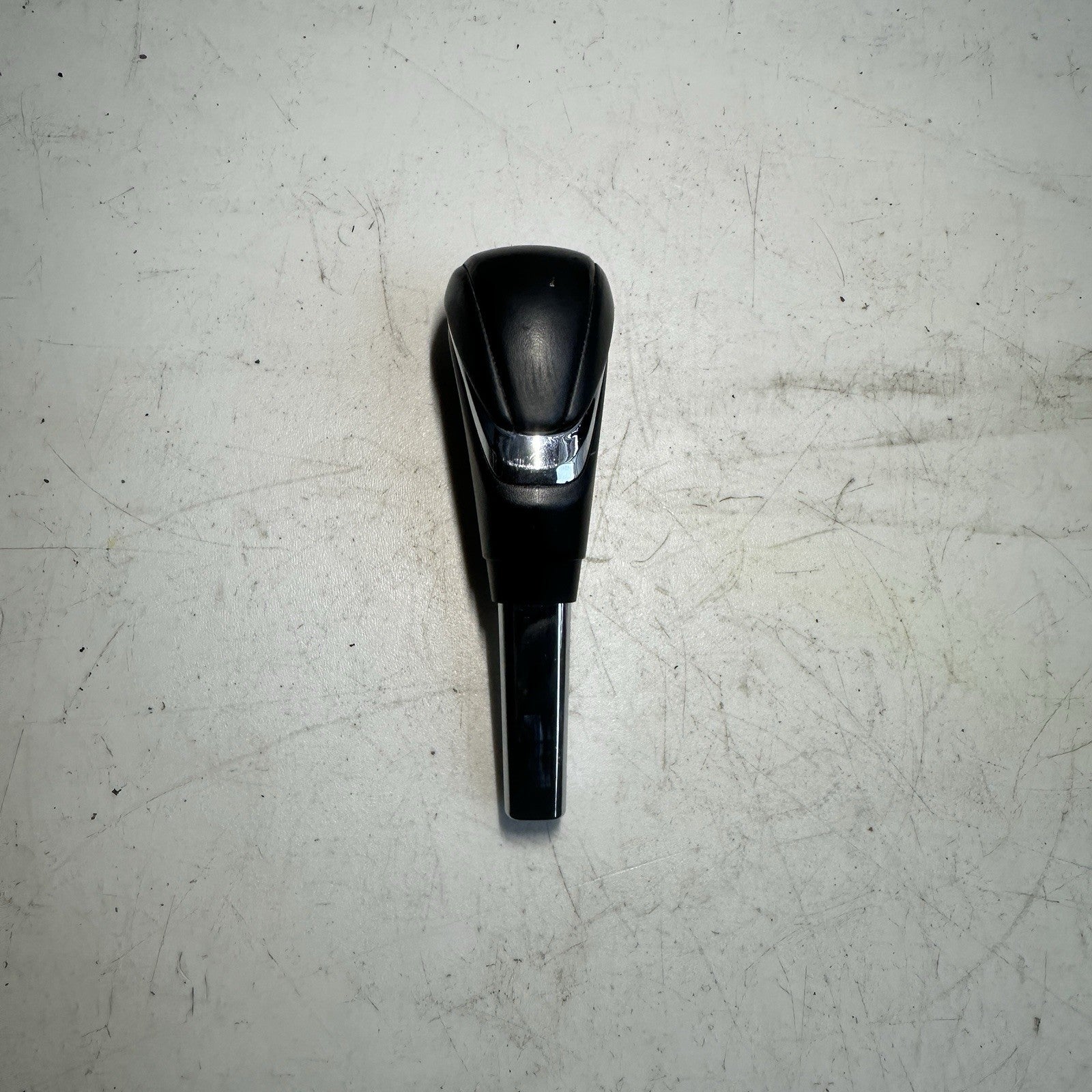 2013-2017 Honda Accord Gear Shift Selector Knob AUTOMATIC OEM USED LEATHER AT