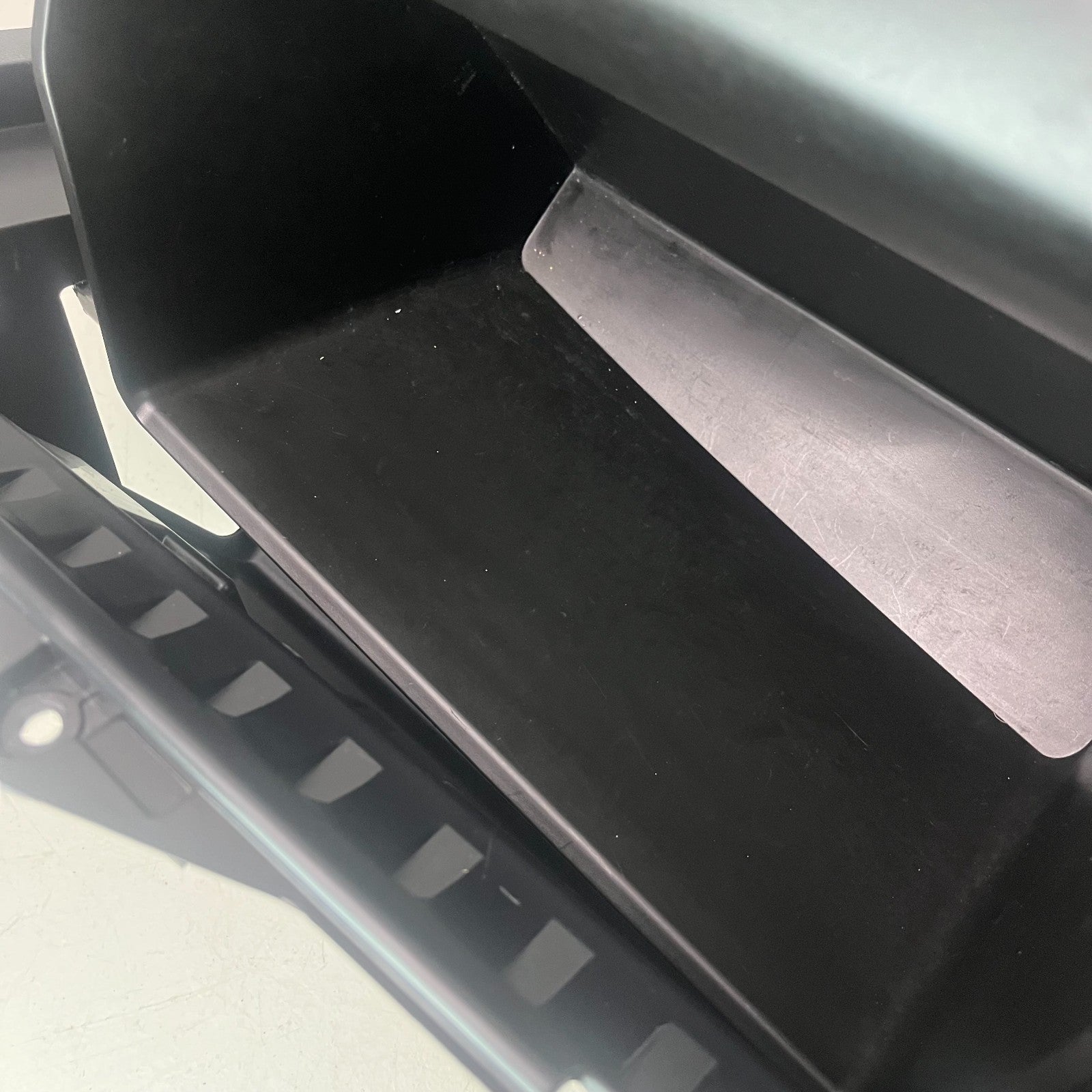 2020-2025 TOYOTA COROLLA DASHBOARD GLOVE BOX STORAGE COMPARTMENT 55433-12370 OEM