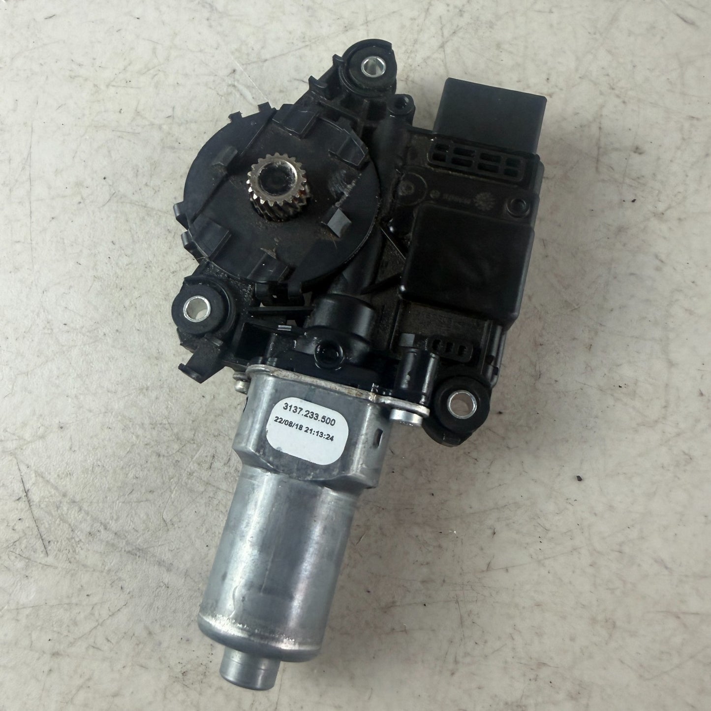 2018 - 2022 HONDA ACCORD SUN ROOF SUNROOF MOON ROOF POWER MOTOR 70450TVAA01 OEM