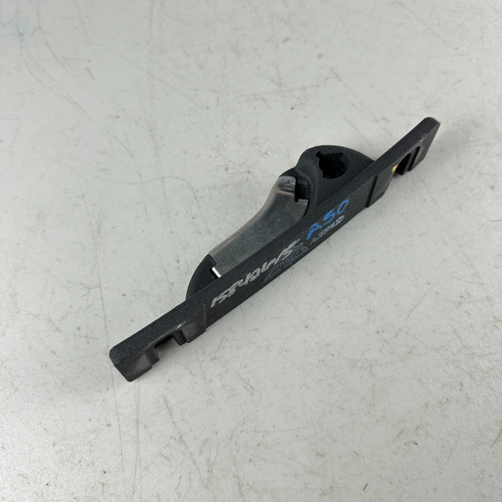 05-13 CHEVROLET CORVETTE FRONT LEFT & RIGHT TOP RAIL FOLDING LATCH STRIKERS OEM