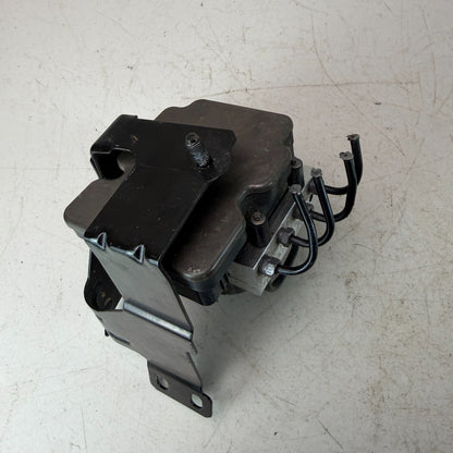 2017-20 MASERATI LEVANTE AWD ABS ANTI-LOCK BRAKE PUMP MODULE 6701037380 3.0L OEM