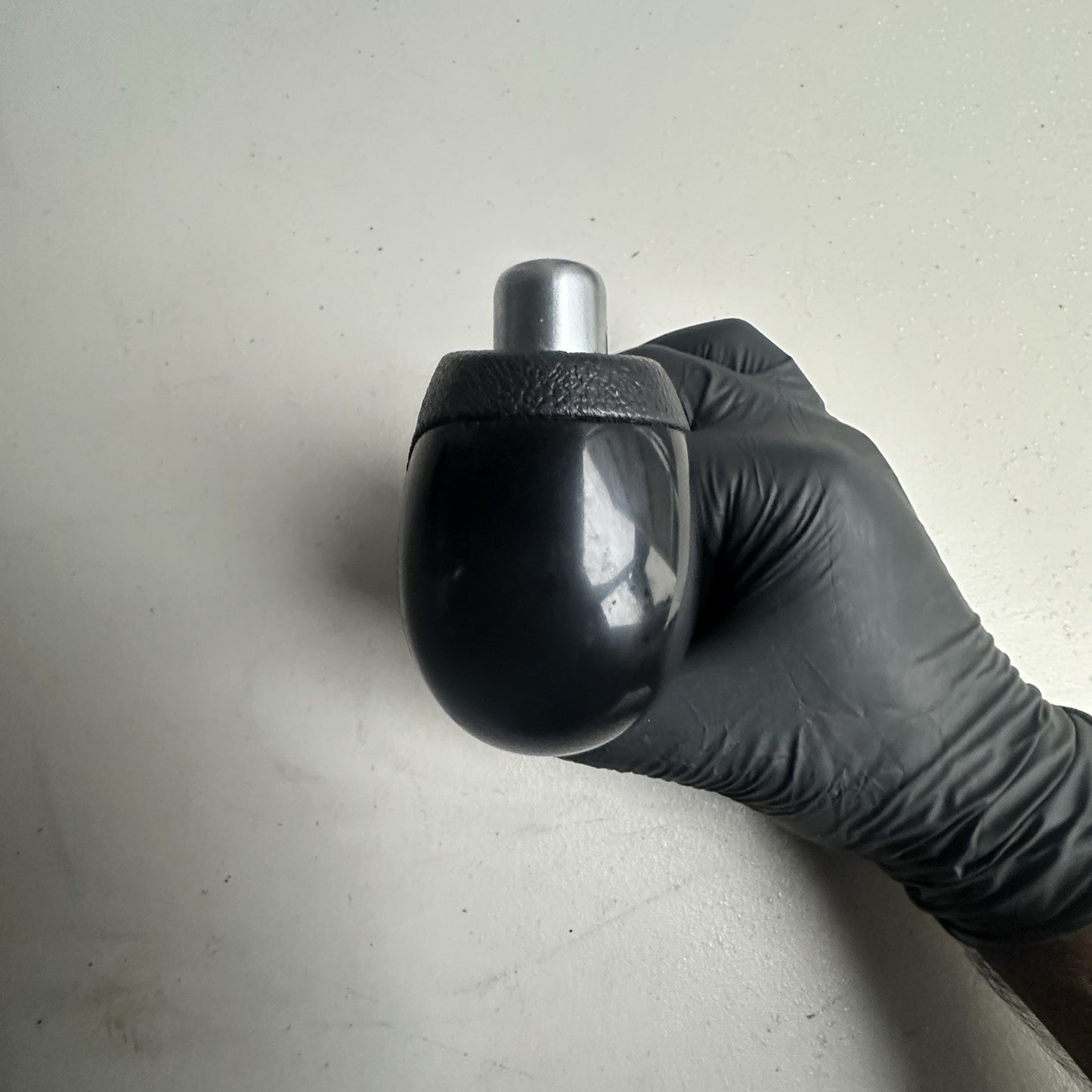 Kia Sorento 2016-2018 OEM Transmission Gear Shift Knob