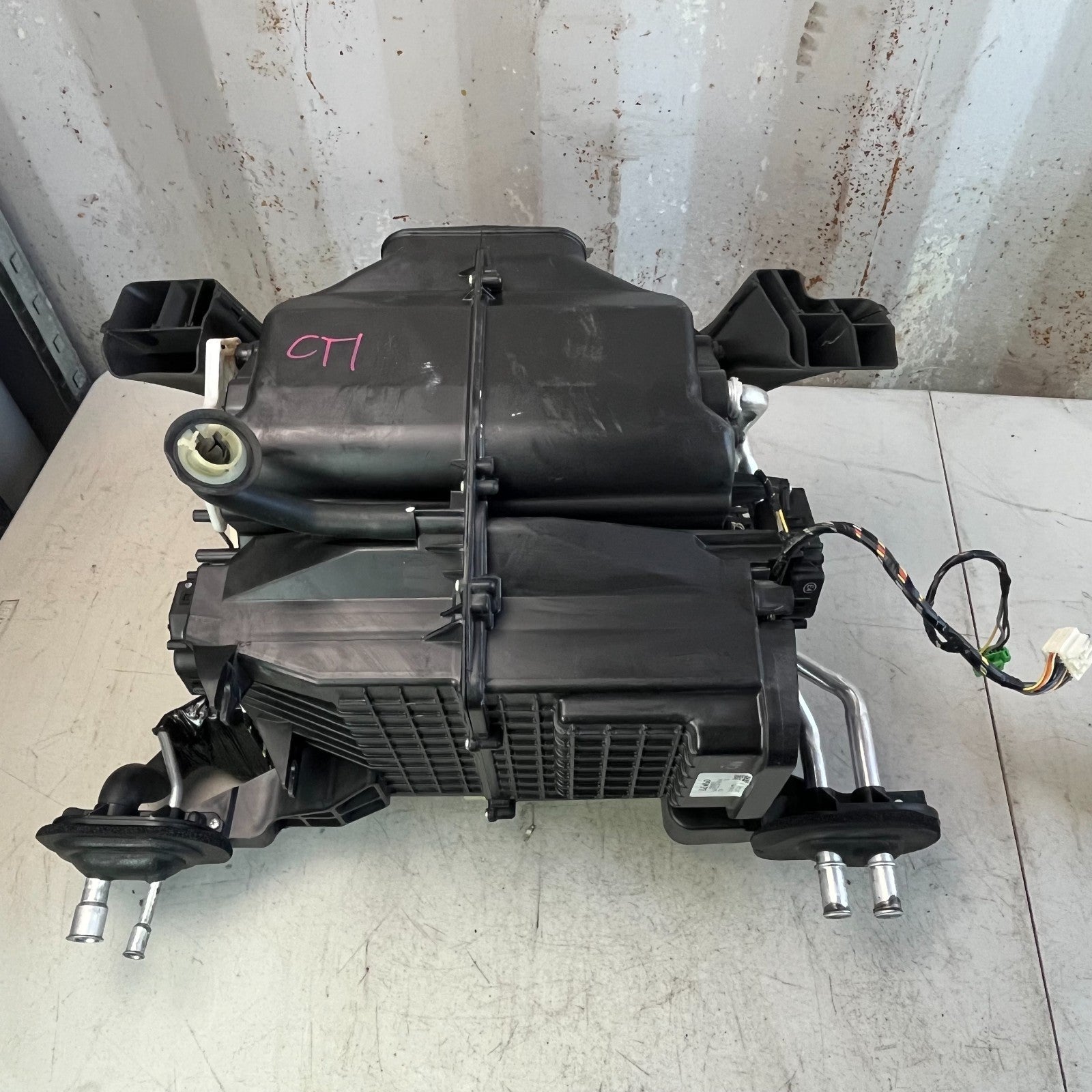 2008-2015 CADILLAC CTS-V AC DENSO A/C HEATER HVAC CONTROL UNIT 15261835 OEM