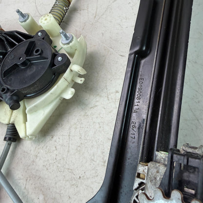 2017-2020 MASERATI LEVANTE REAR LEFT SIDE DOOR WINDOW REGULATOR MOTOR 670104206