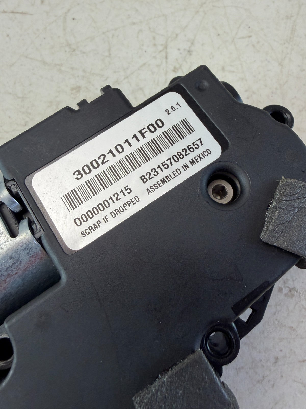 2016-2024 CHEVROLET CAMARO ZL1 SUN ROOF MOON ROOF SLIDING MOTOR 30021011F00 OEM