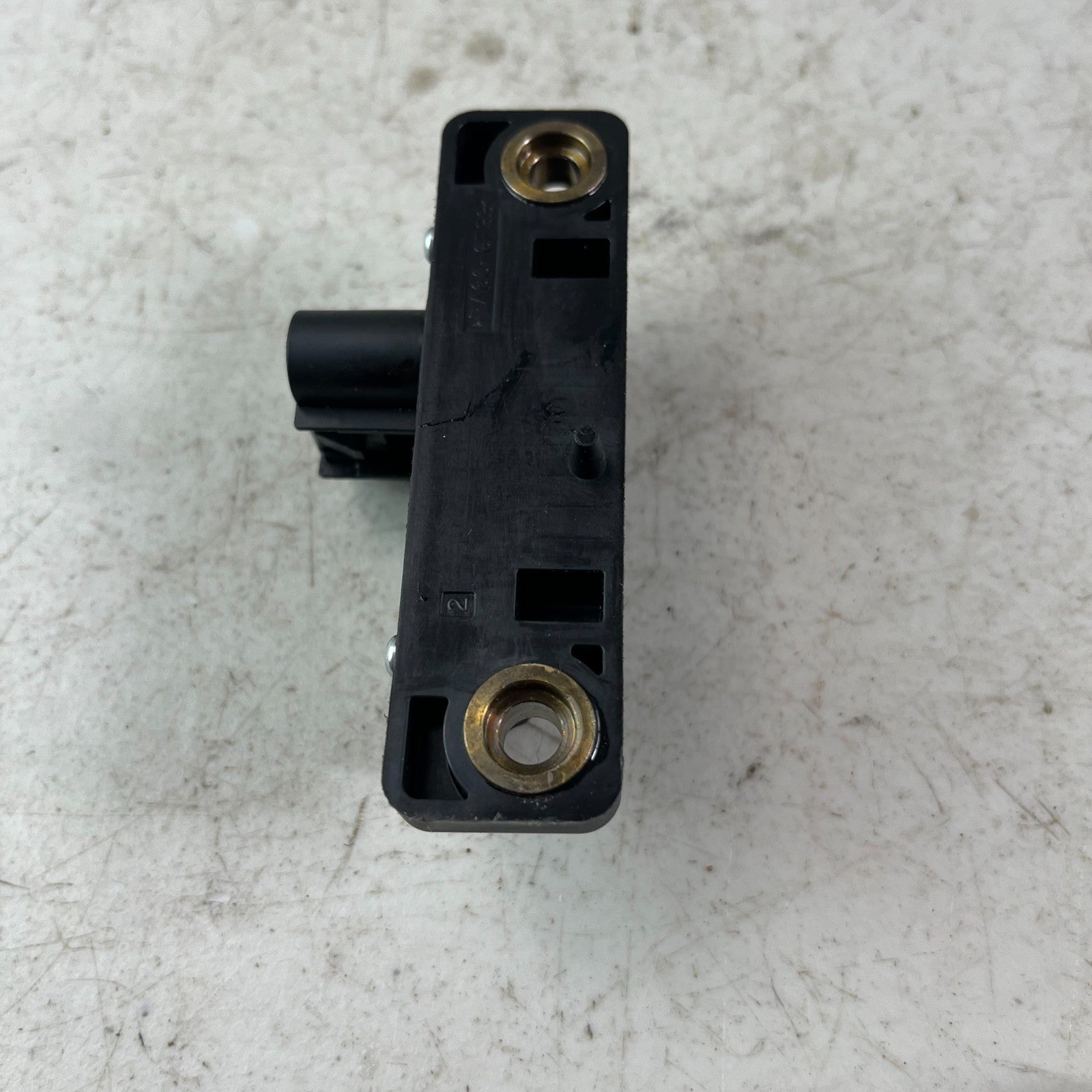 2005-2013 CHEVROLET CORVETTE C6 STABILITY CONTROL YAW RATE SENSOR OEM 10307709