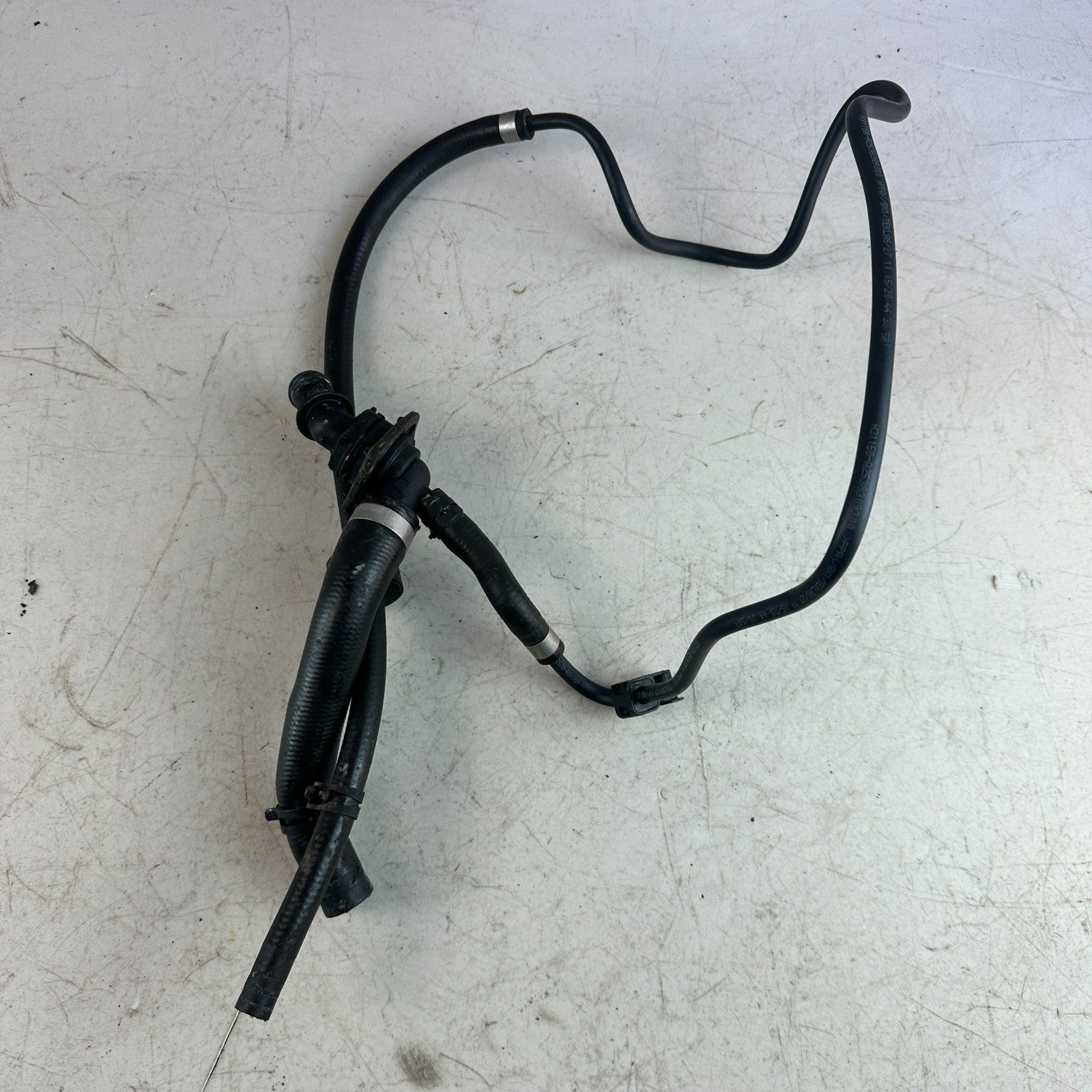 2015-2018 MERCEDES W205 C300 HVAC ENGINE HEATER COOLANT WATER HOSE LINE SET OEM