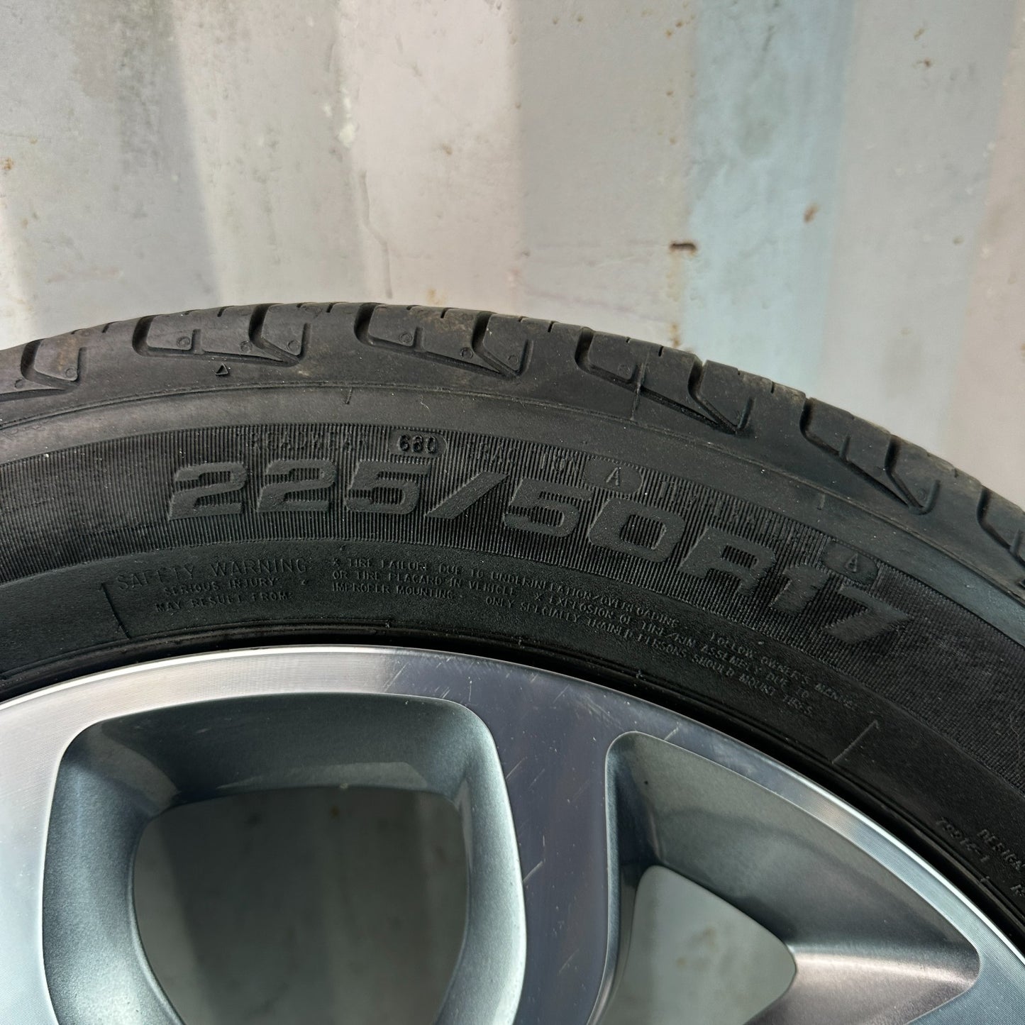 2015-2018 MERCEDES W205 C300 17x7' INCH 10 SPOKE WHEEL RIM W/ TIRE A2054010200