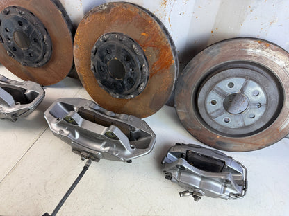 2016-2024 CHEVROLET CAMARO FRONT & REAR BREMBO BRAKE CALIPERS W/ ROTORS SET OEM