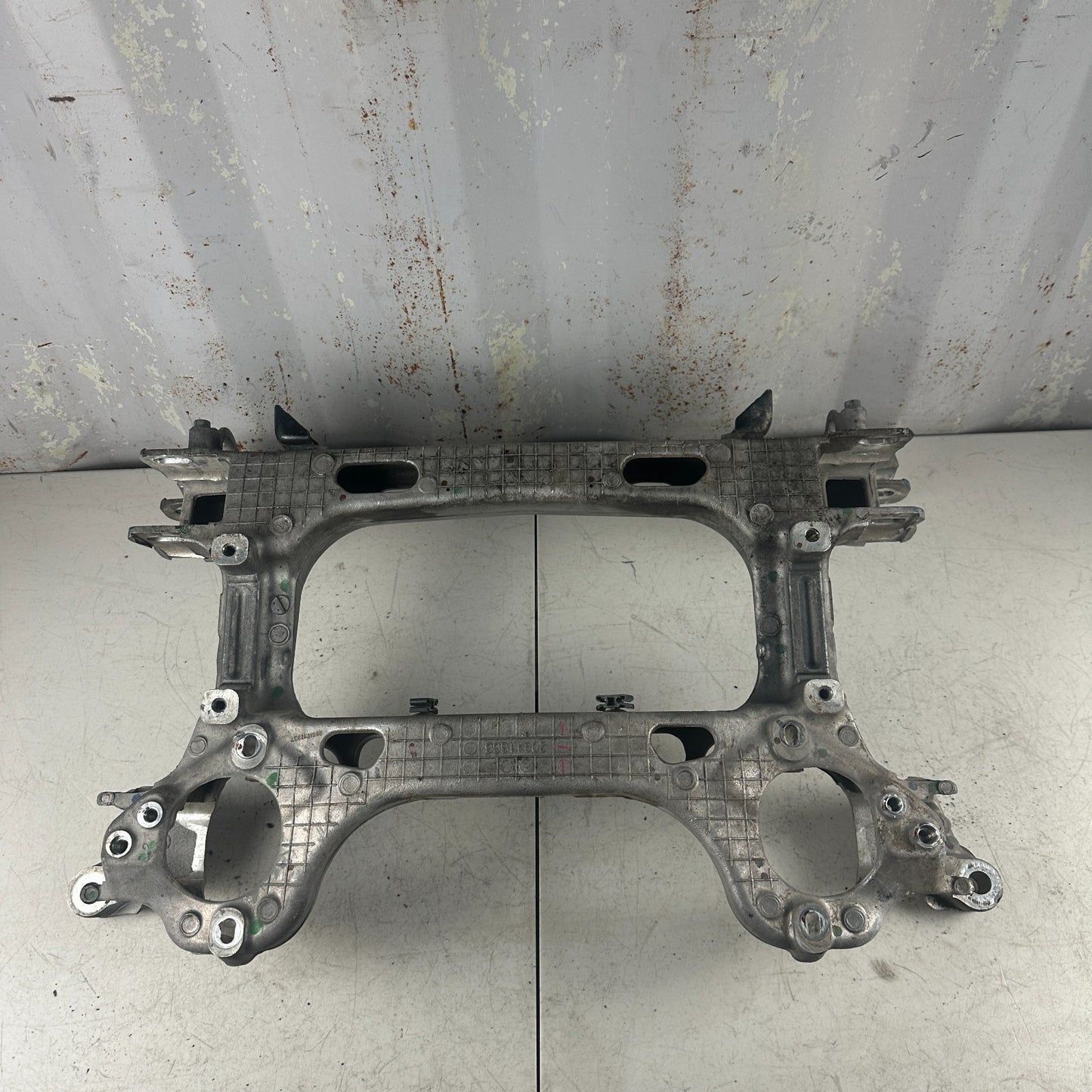 2014-2019 CHEVROLET CORVETTE C7 REAR SUSPENSION CRADLE SUBFRAME CROSS MEMBER OEM