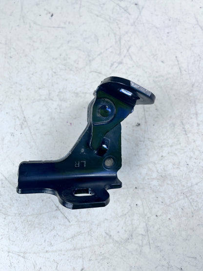 2014-2019 CHEVROLET CORVETTE C7 LEFT DRIVER SIDE LOWER DOOR HINGE 1120071 OEM