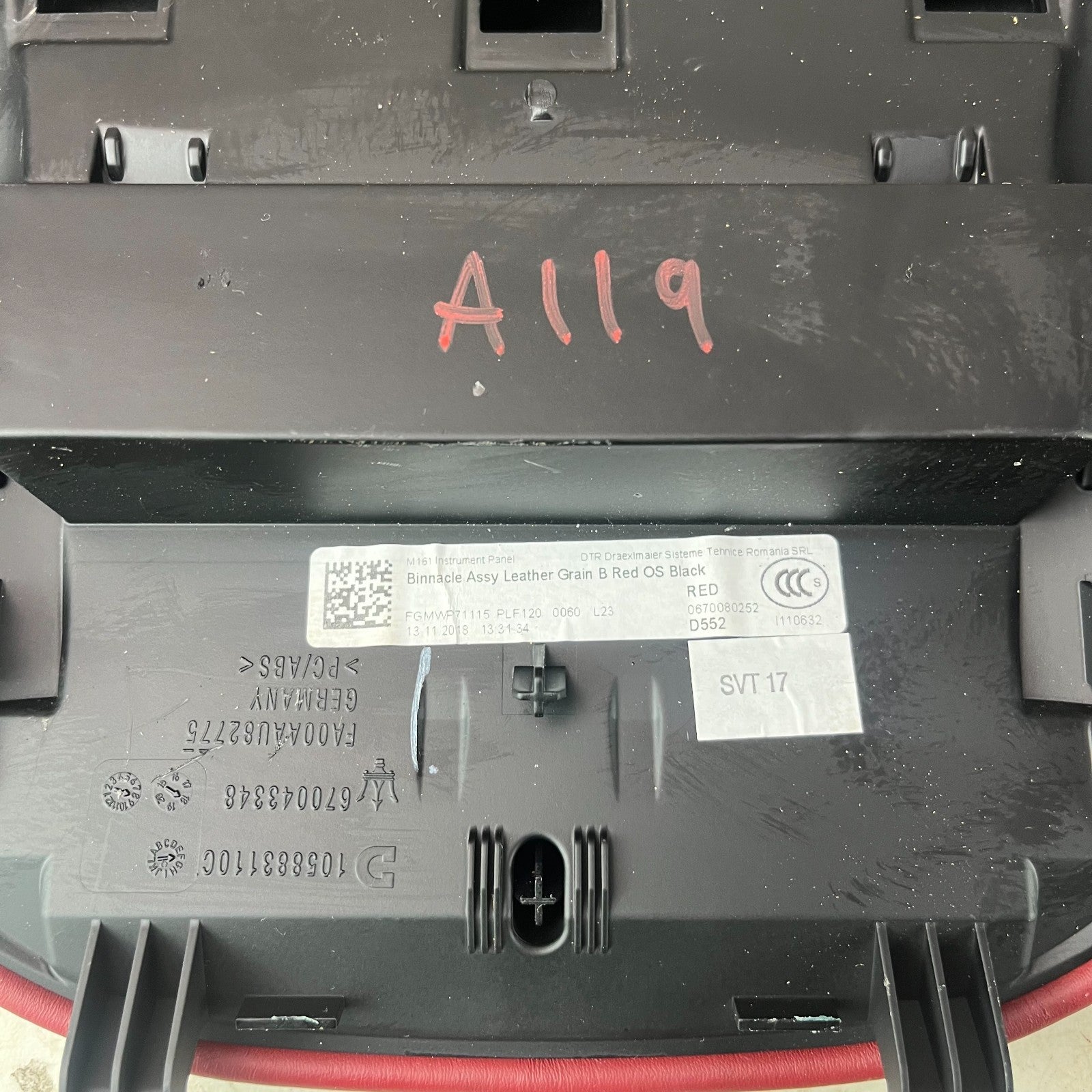 2017-2024 MASERATI LEVANTE FRONT UPPER SPEEDOMETER TRIM COVER PANEL 670043348