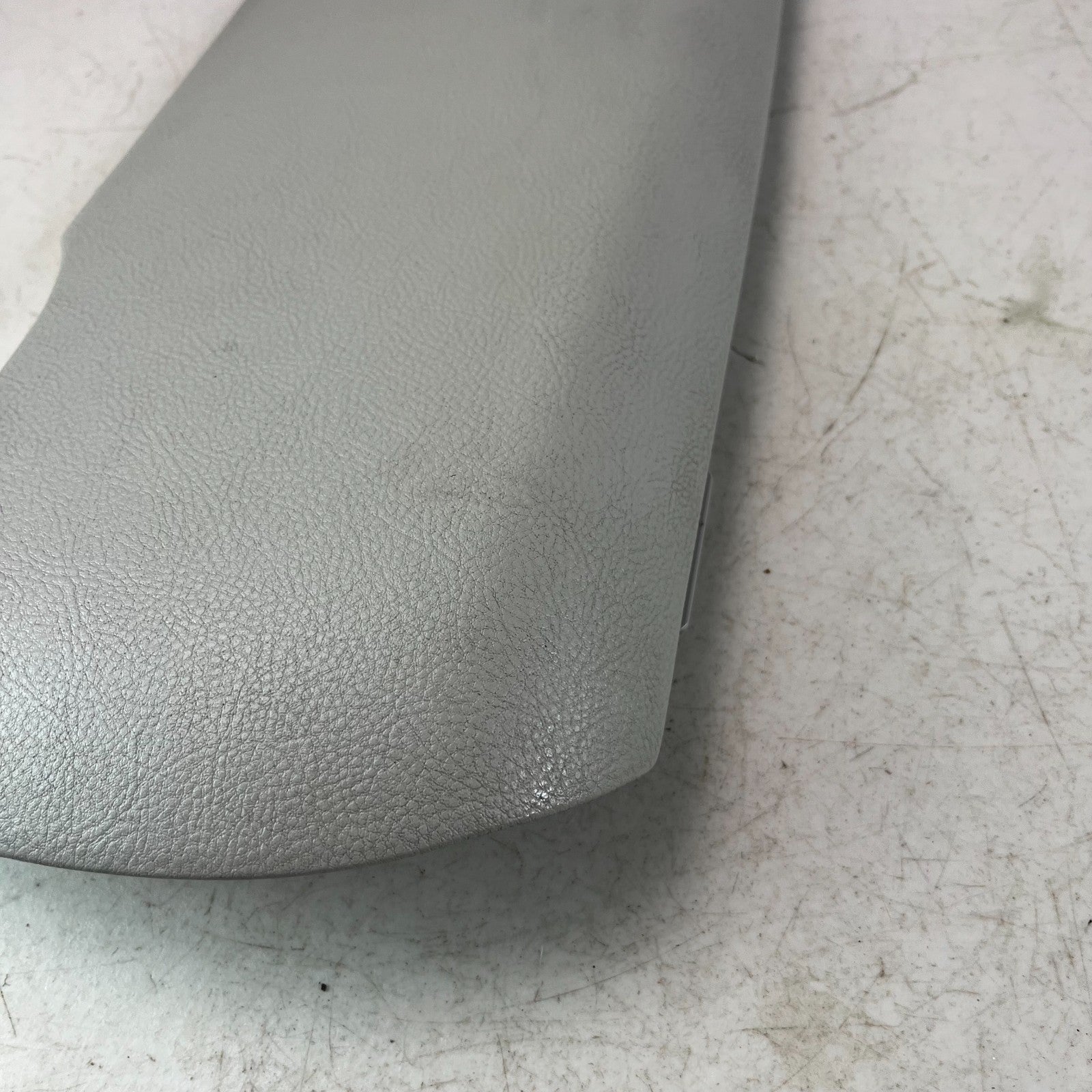 2005-2013 CHEVROLET CORVETTE C6 FRONT CENTER CONSOLE ARMREST LID DOOR GRAY OEM