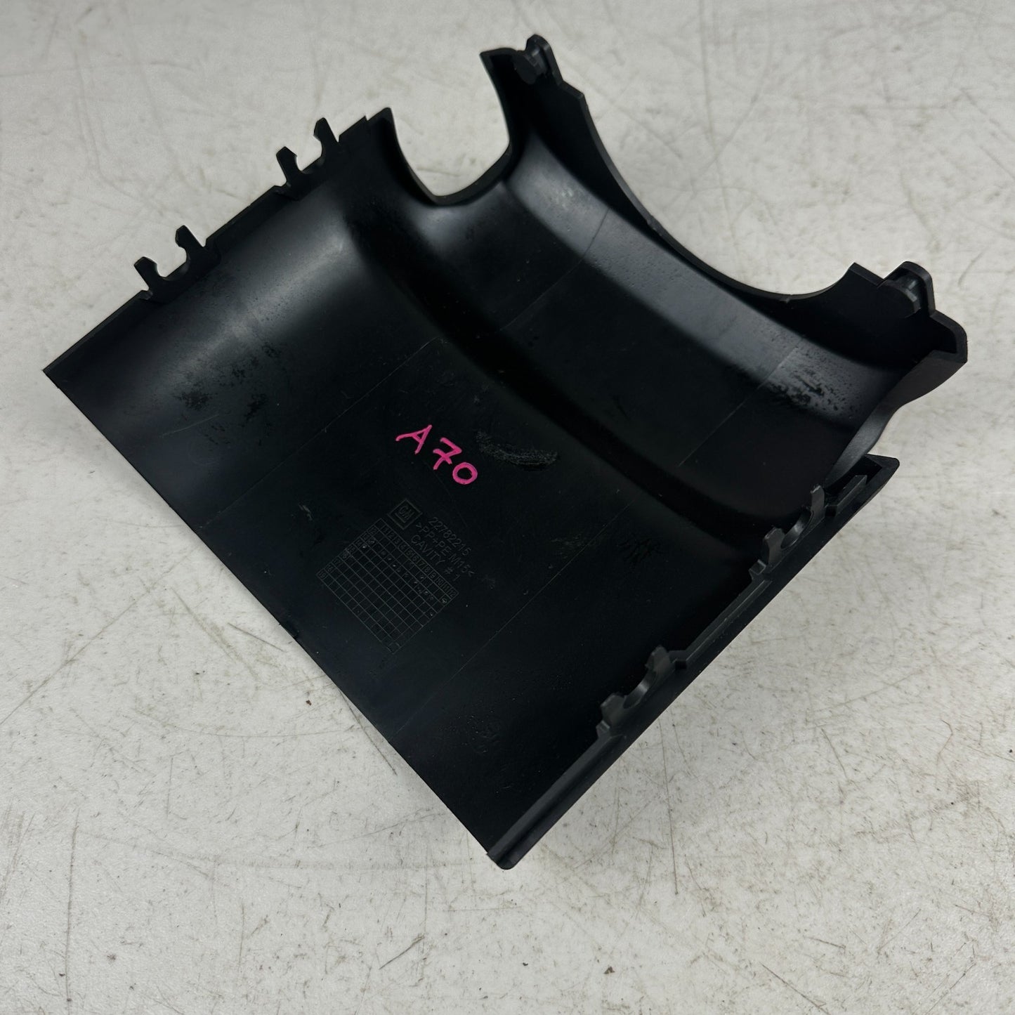 14-19 CHEVROLET CORVETTE C7 STEERING COLUMN HOUSING PLASTIC UPPER COVER TRIM OEM