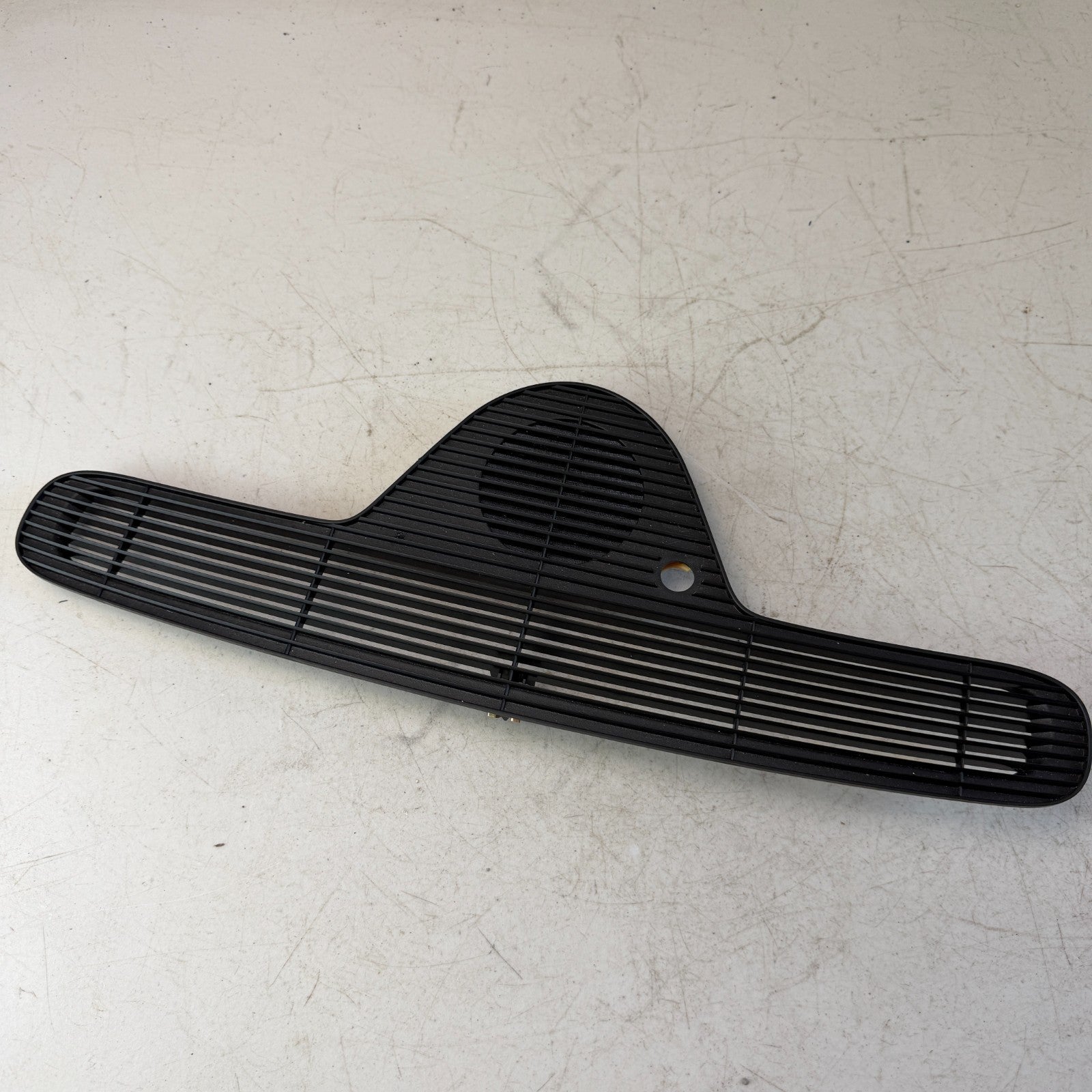 2005-2013 CHEVROLET CORVETTE C6 DASH WINDSHIELD DEFROSTER NOZZLE GRILLE VENT OEM
