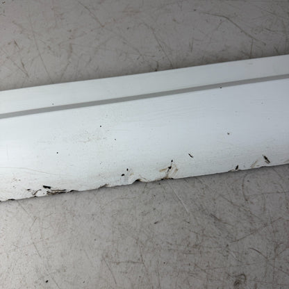 2017-2020 MASERATI LEVANTE FRONT RIGHT EXTERIOR LOWER DOOR TRIM MOLDING OEM