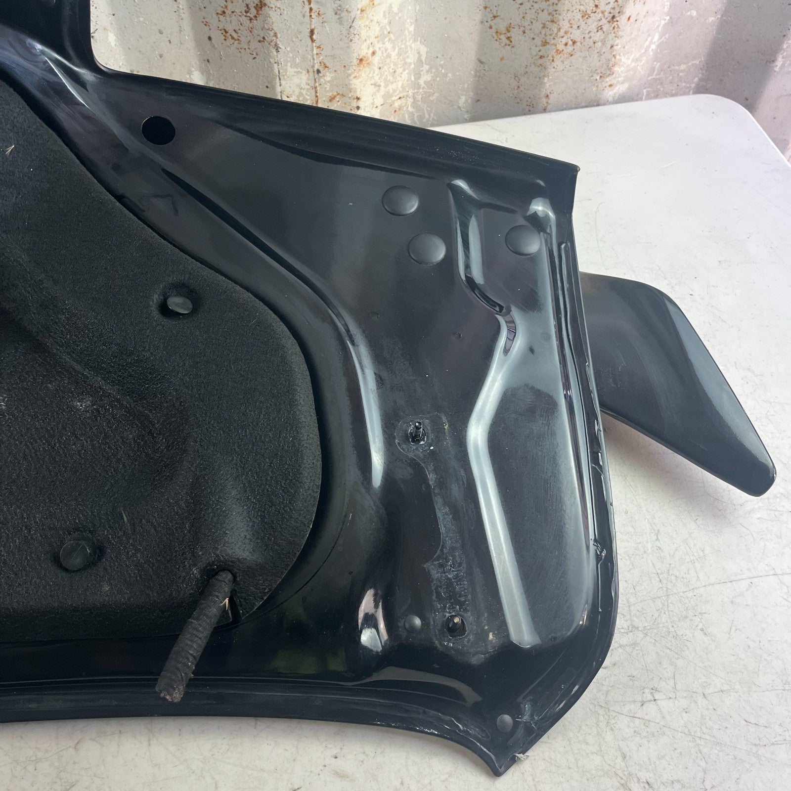 2016-2024 CAMARO SS REAR TRUNK DECK LID PANEL WITH WING SPOILER ASSY BLACK OEM