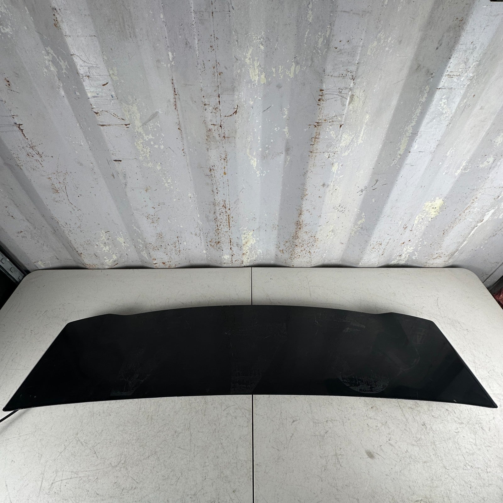 2020 - 2024 FORD EXPLORER REAR TAILGATE LIFTGATE UPPER SPOILER WING BLACK OEM