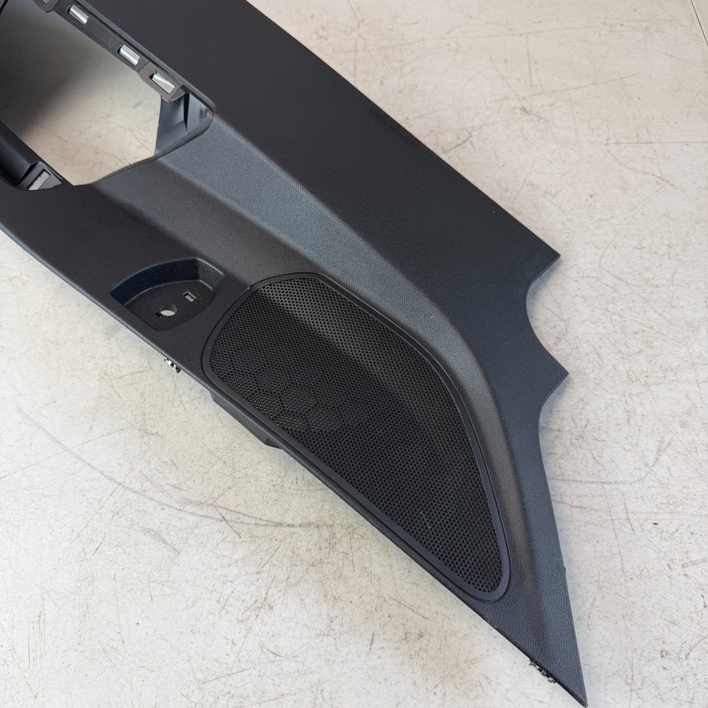 2014-2019 CHEVROLET CORVETTE C7 RIGHT SIDE TRUNK TRIM COVER PANEL 22945836  OEM
