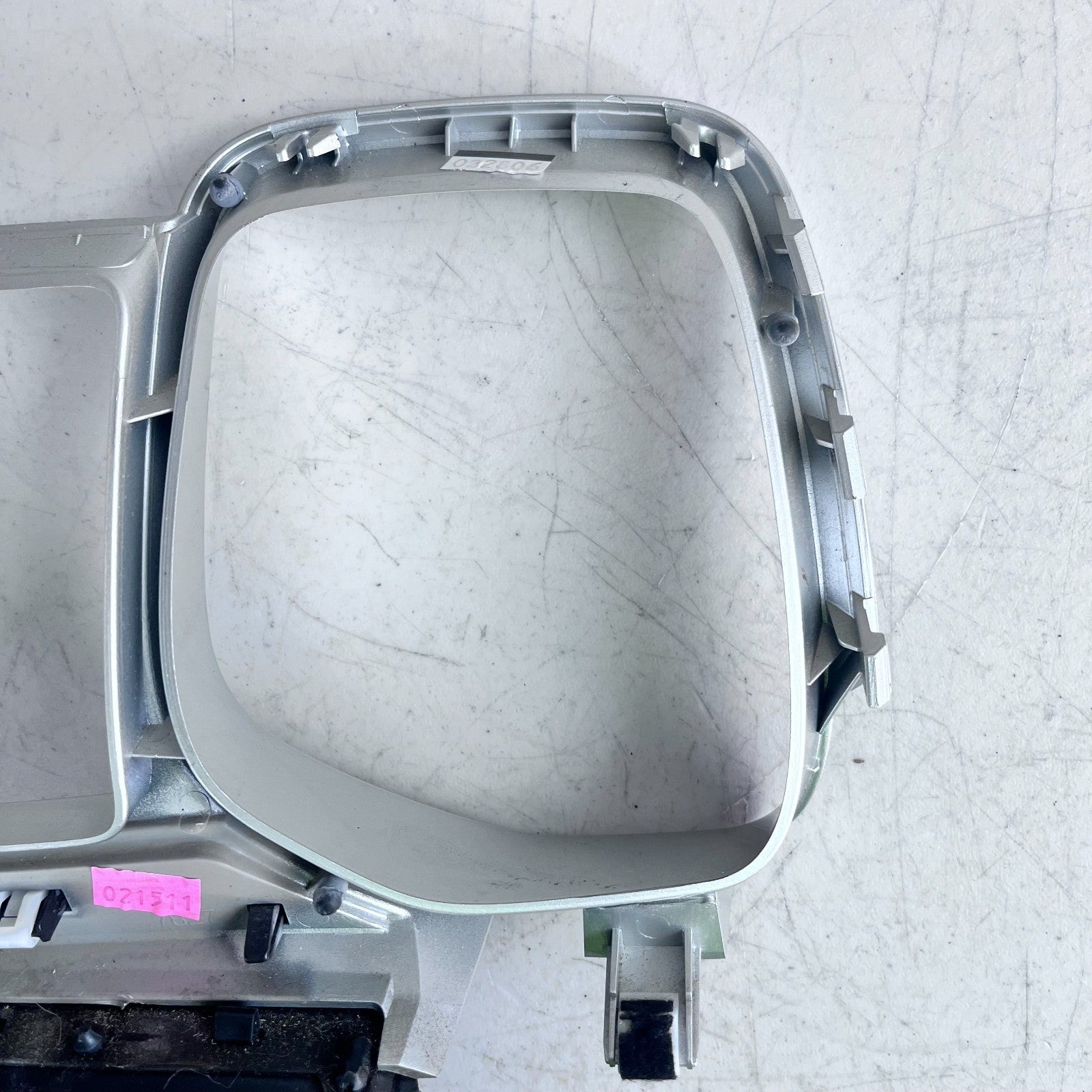 2010-2015 CHEVROLET CAMARO SPEEDOMETER INSTRUMENT CLUSTER BEZEL WITH SHROUD OEM