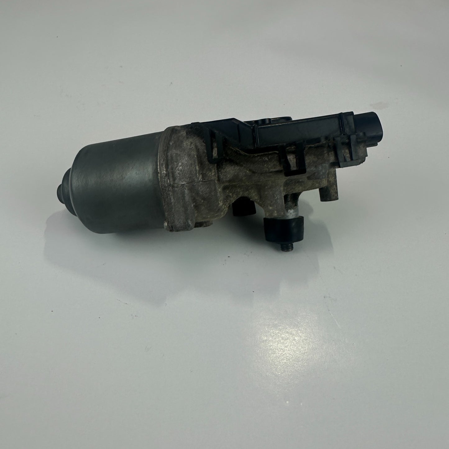 2014-2019 CHEVROLET CORVETTE FRONT WINDSHIELD ELECTRIC WIPER MOTOR 22756324 OEM