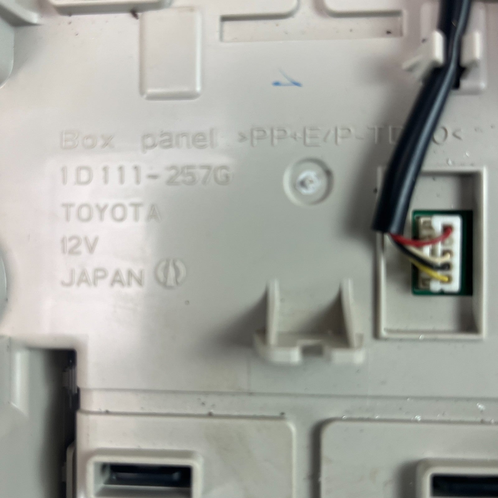20-22 TOYOTA COROLLA ROOF OVERHEAD CONSOLE DOME LIGHT LAMP SWITCH 1D111-257G OEM