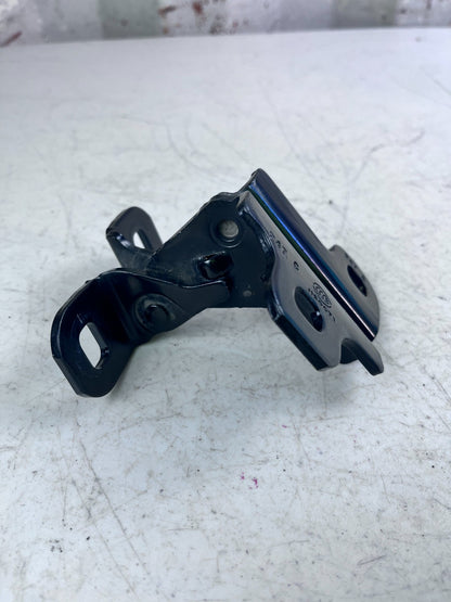 2014-2019 CHEVROLET CORVETTE C7 LEFT DRIVER SIDE LOWER DOOR HINGE 1120071 OEM