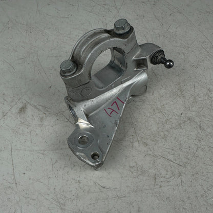 2014-2019 CHEVROLET CORVETTE C7 FRONT RIGHT SIDE STABILIZER SWAY BAR BRACKET OEM