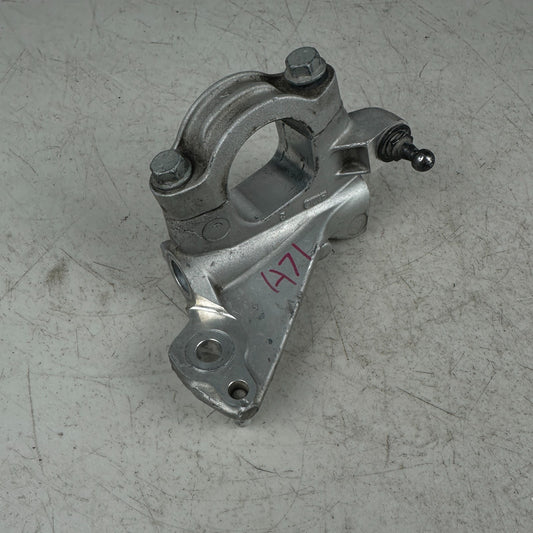 2014-2019 CHEVROLET CORVETTE C7 FRONT RIGHT SIDE STABILIZER SWAY BAR BRACKET OEM