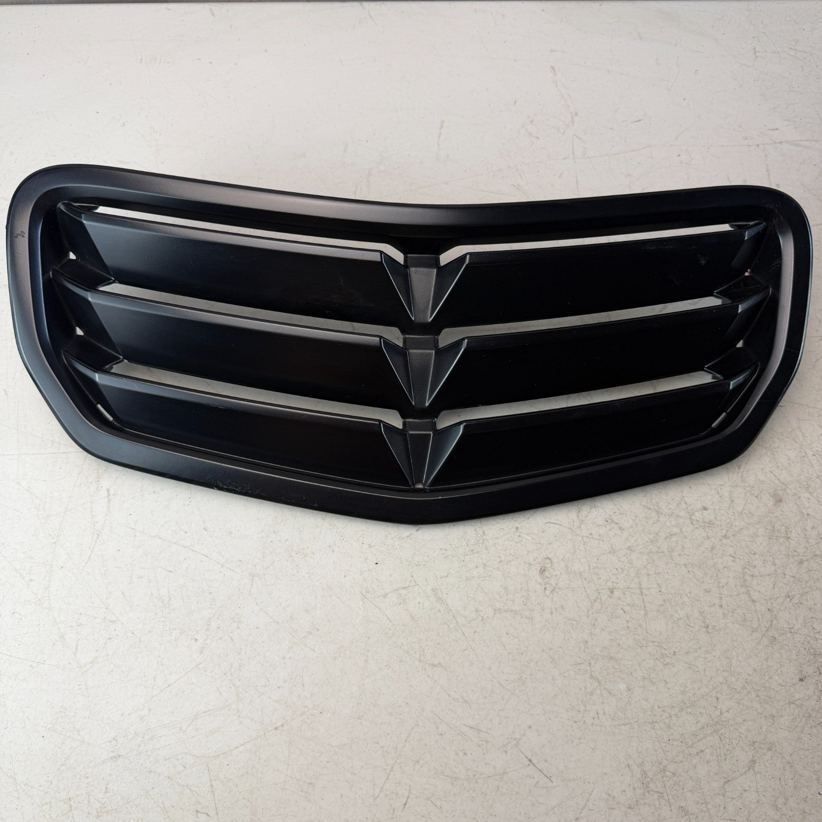 2019-2024 CHEVROLET CAMARO FRONT HOOD BONNET VENT AIR SCOOP 84763126 OEM