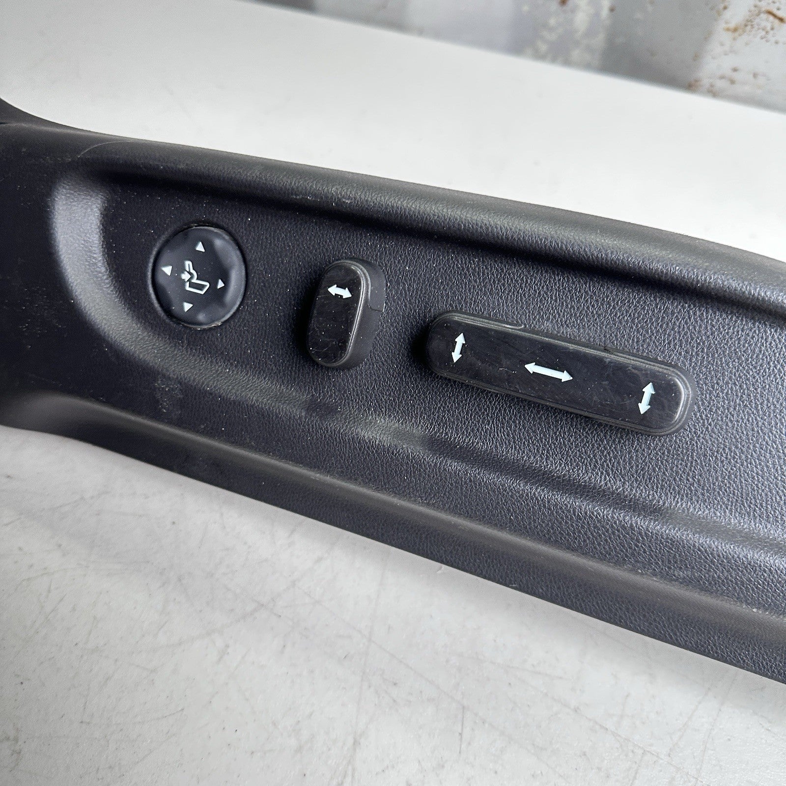 14-20 Acura RLX Front Passenger Seat Switch Panel Trim Cover And Controls Black