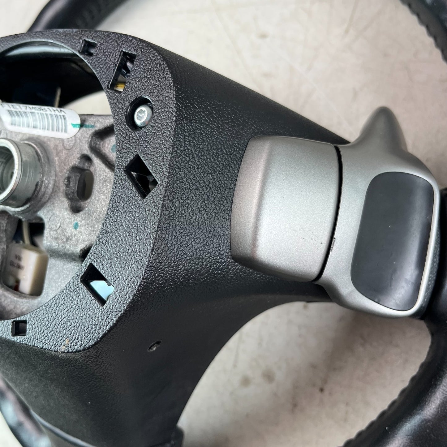 2005-13 CHEVROLET CORVETTE C6 STEERING WHEEL PADDLE SHIFTER SWITCH 15871419 OEM