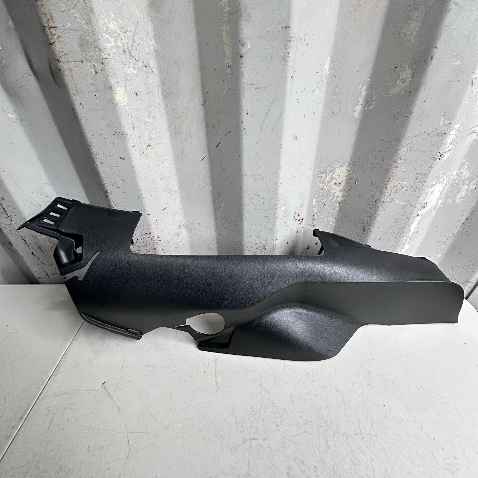 2020- 2025 TOYOTA COROLLA SEDAN REAR RIGHT C PILLAR LOWER QUARTER COVER TRIM OEM