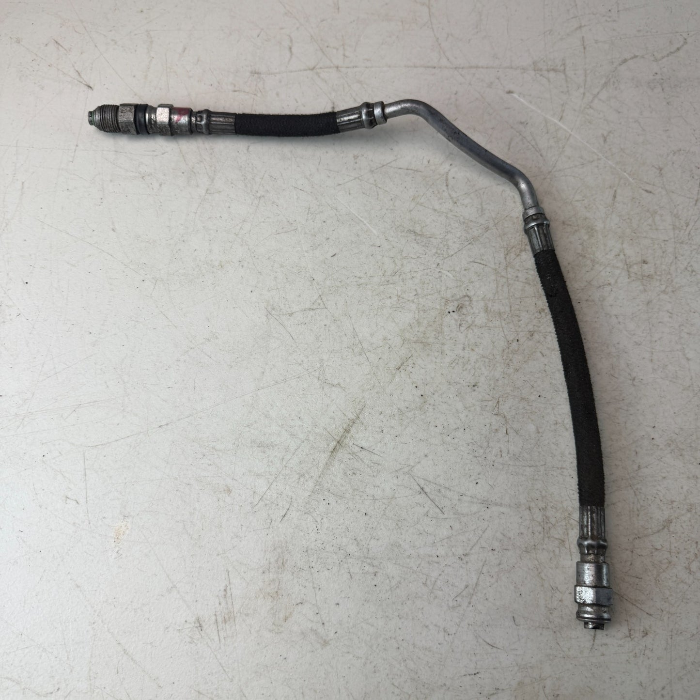 2016-2024 CHEVROLET CAMARO DIFFERENTIAL CARRIER OIL INLET LINE HOSE PIPE OEM