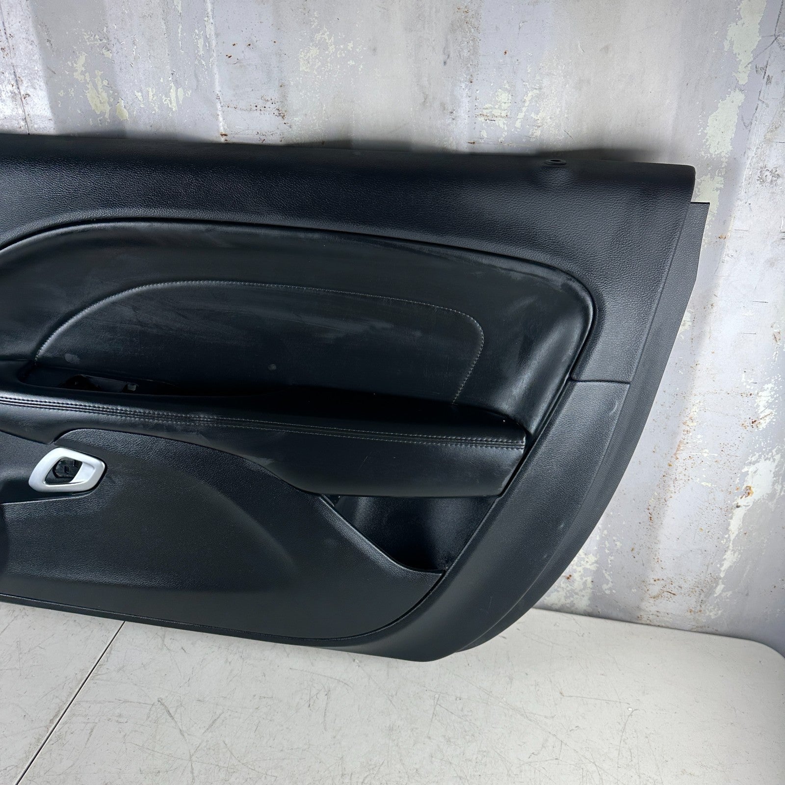 2015-2023 DODGE CHALLENGER FRONT RIGHT PASSENGER SIDE DOOR TRIM PANEL BLACK OEM