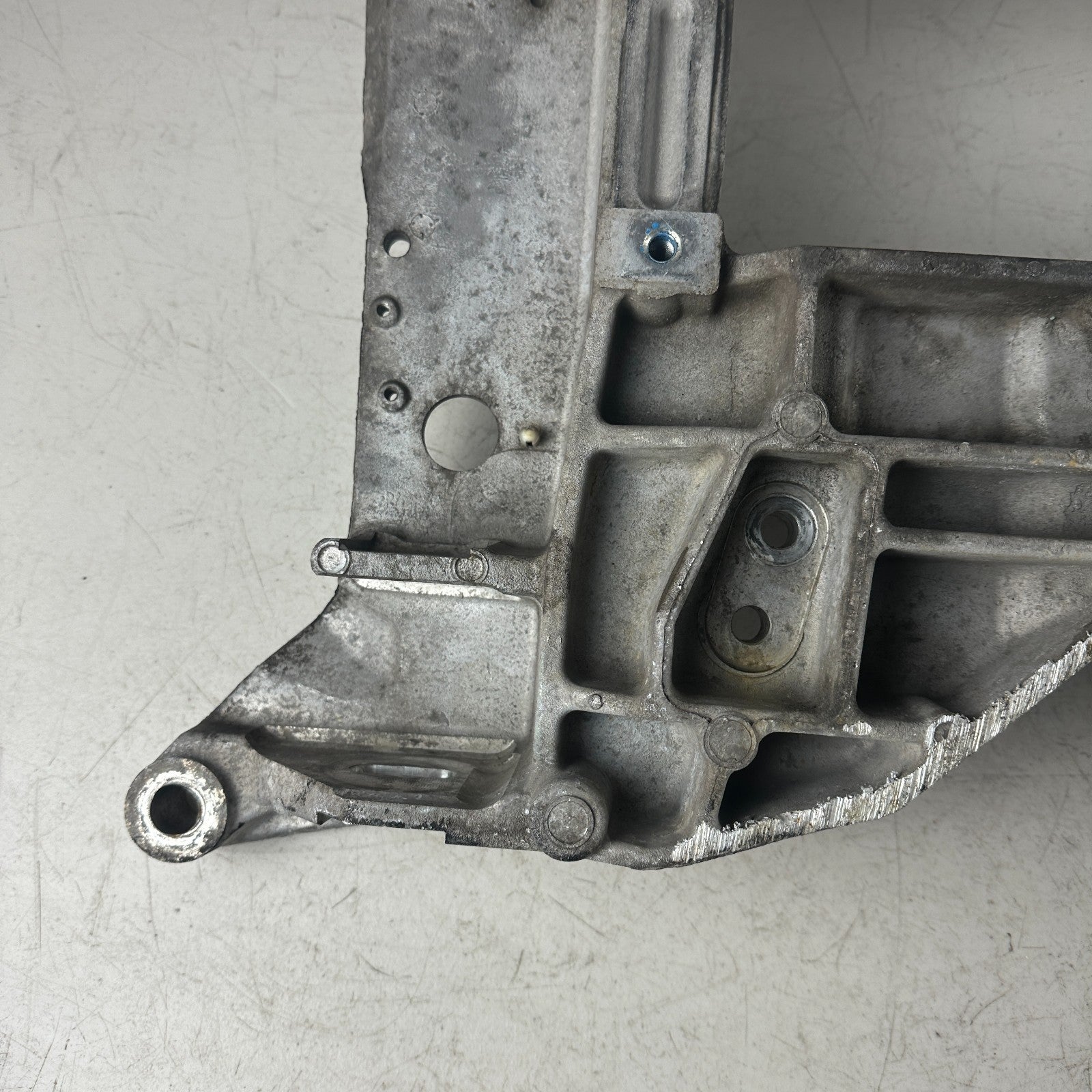 05-13 CHEVROLET CORVETTE C6 FRONT SUSPENSION SUBFRAME CROSSMEMBER CARRIER OEM