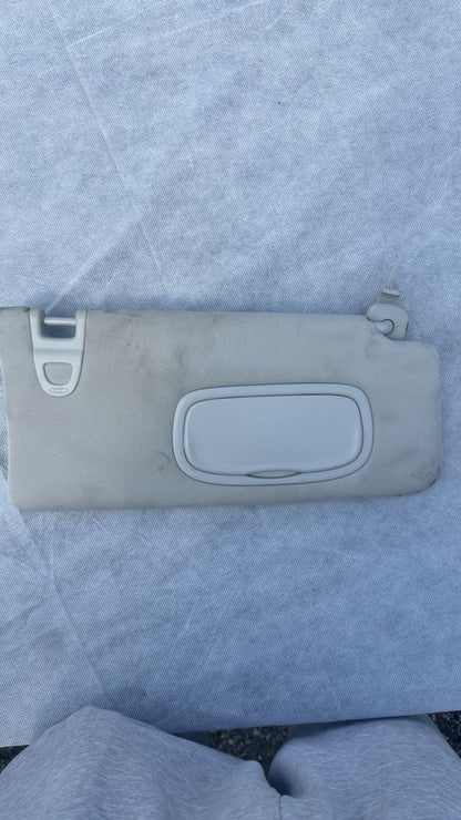 2017-2020 JEEP COMPASS PASSENGER SUN VISOR